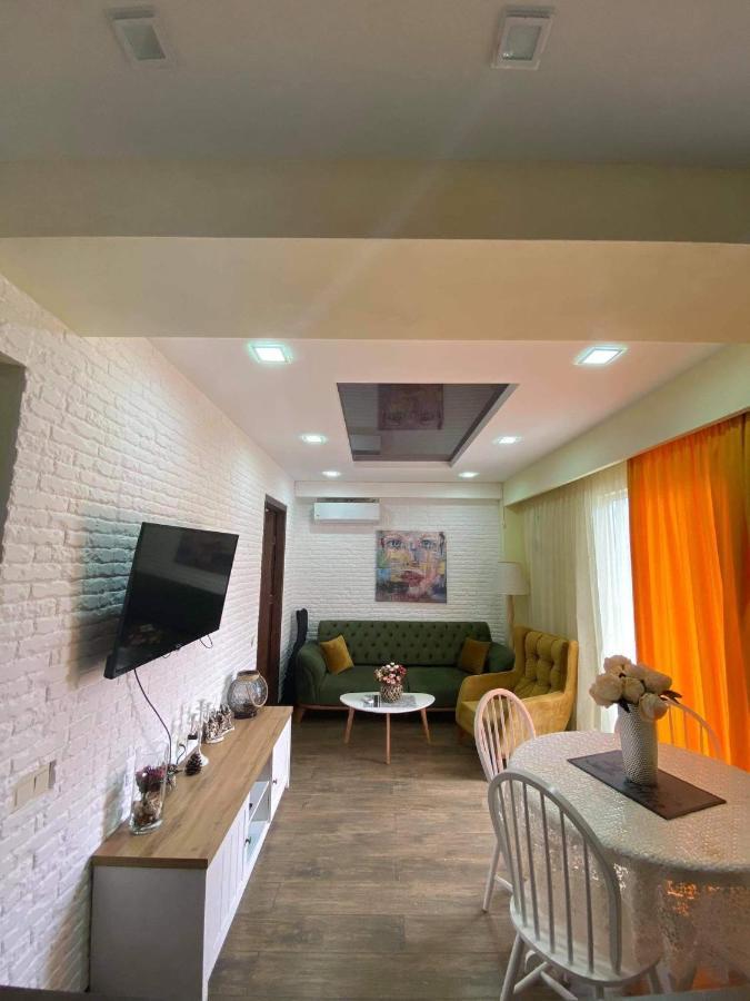 Apartament Victoria Apartment Tbilisi Exterior foto