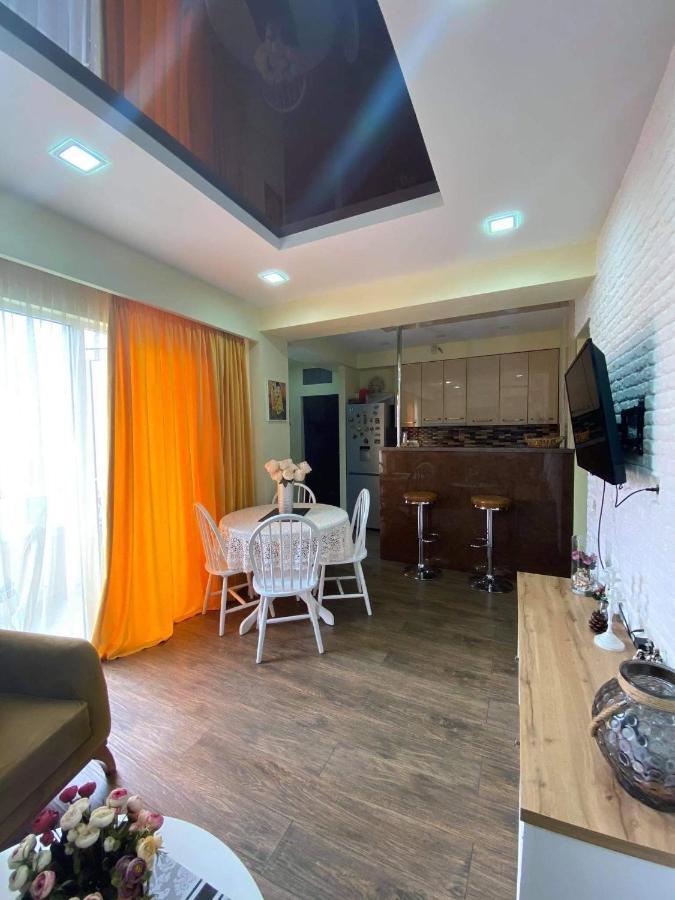 Apartament Victoria Apartment Tbilisi Exterior foto